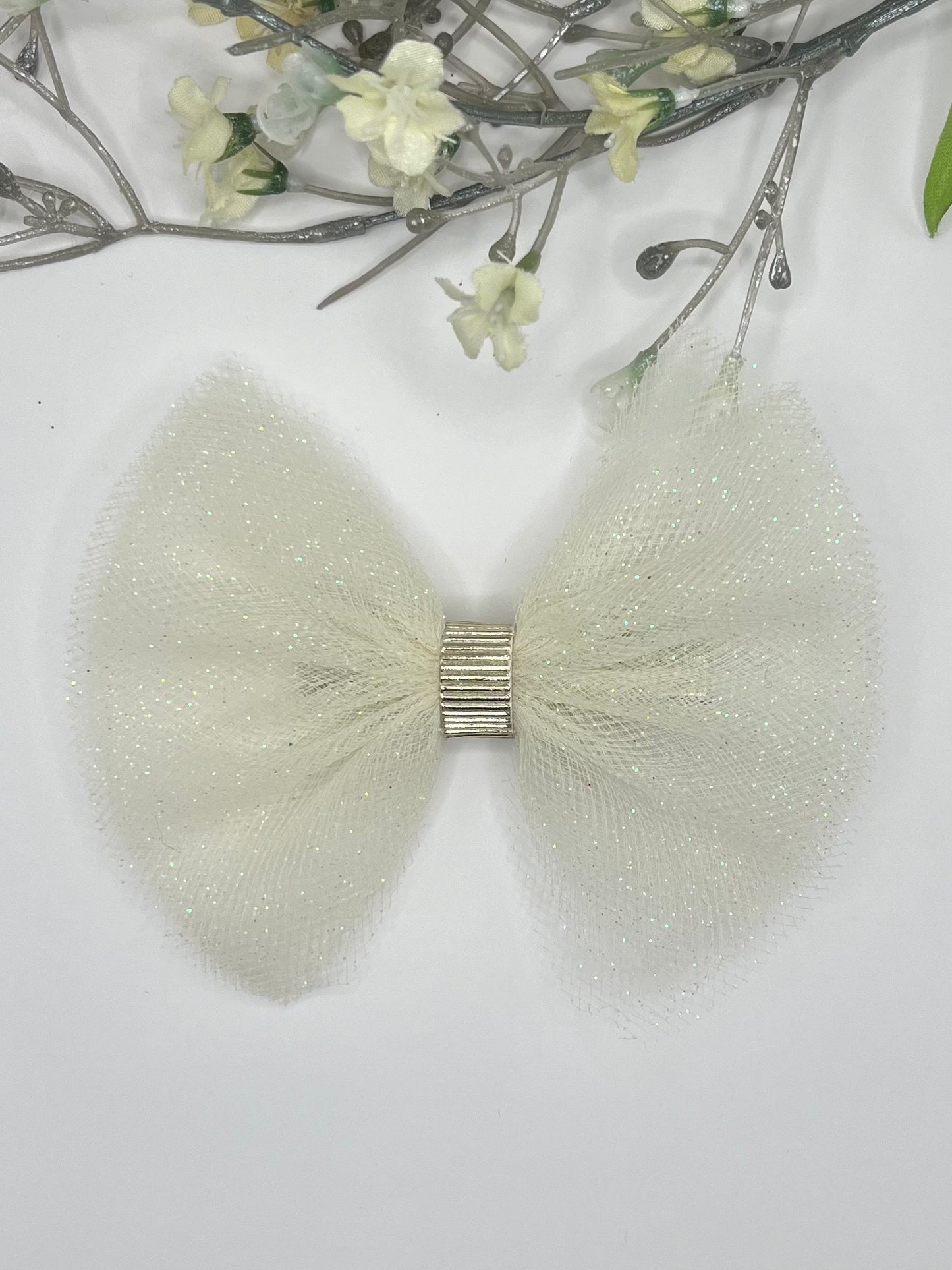 Sparkle classic 4" tulle clip in hair bow