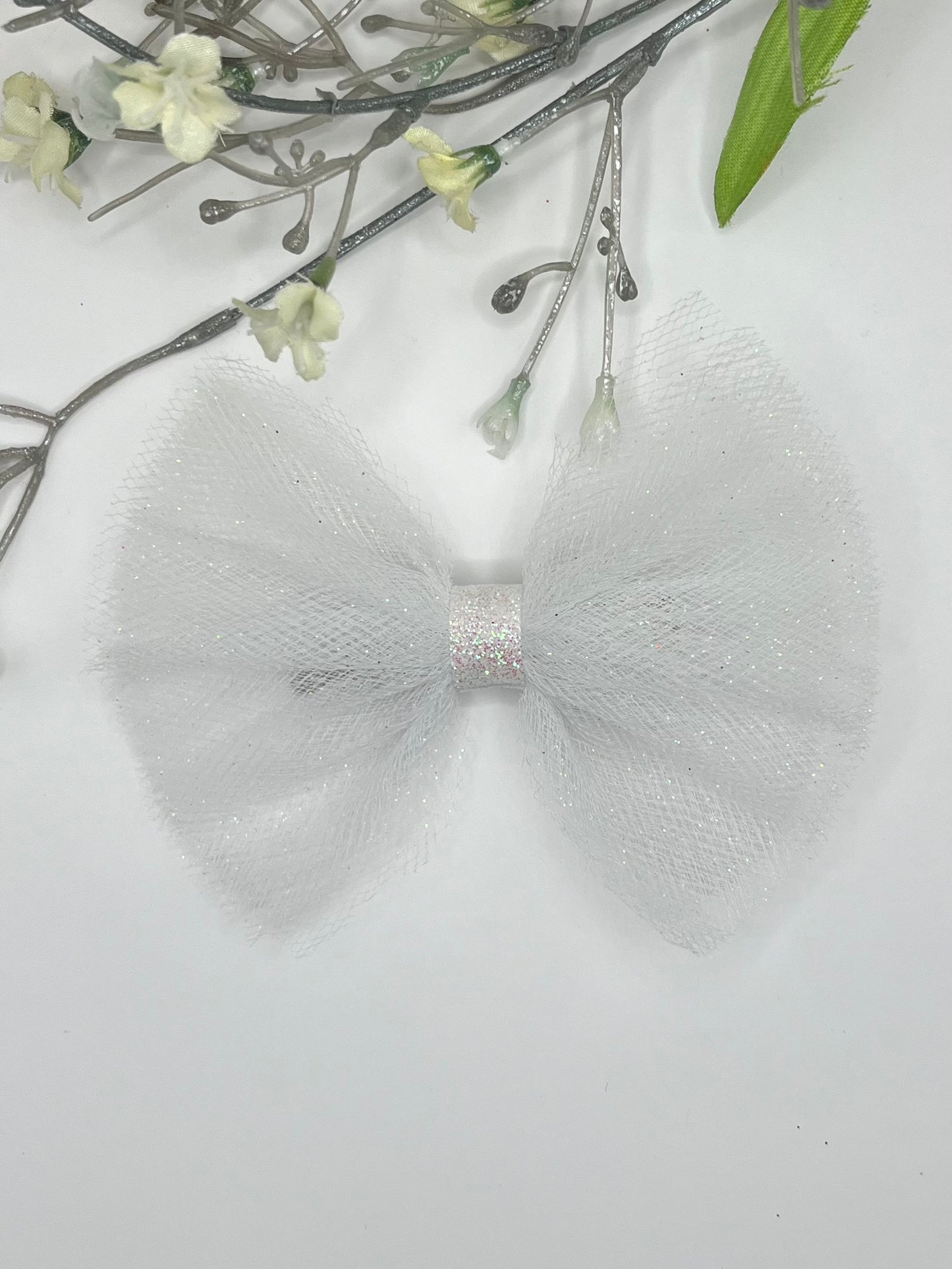 Sparkle classic 4" tulle clip in hair bow