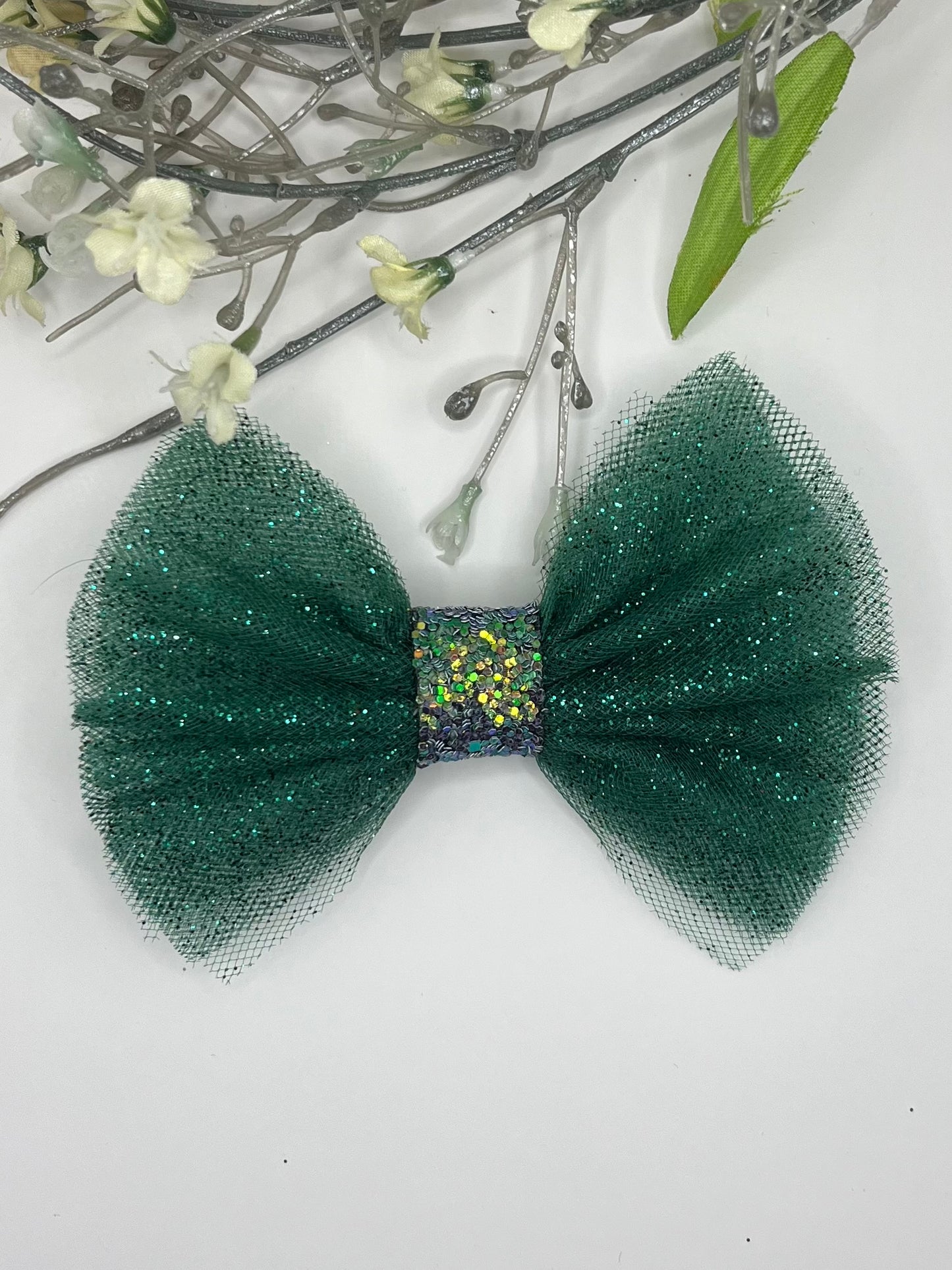 Sparkle classic 4" tulle clip in hair bow