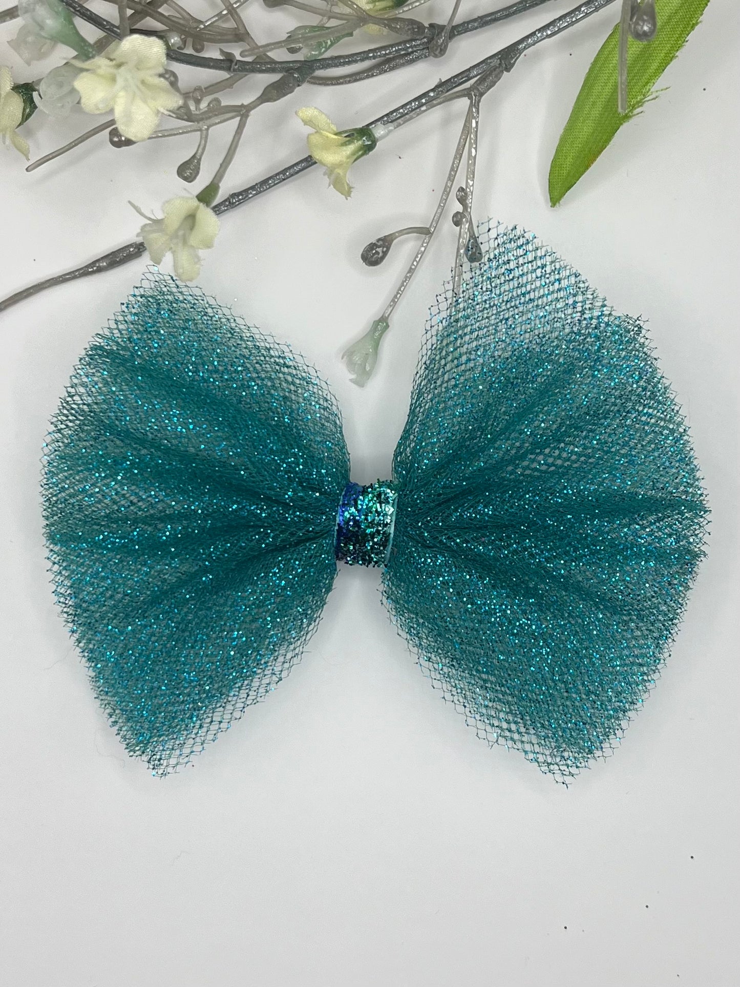 Sparkle classic 4" tulle clip in hair bow